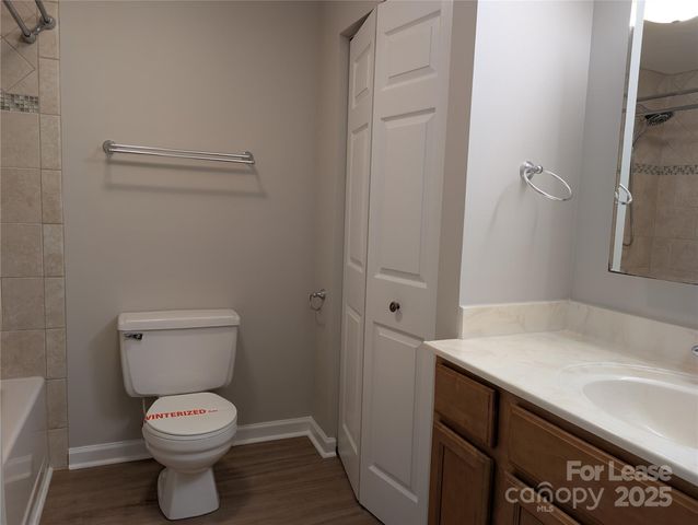 5823 Rimerton Drive, Charlotte, NC 28226