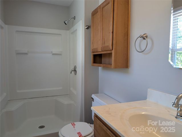 5823 Rimerton Drive, Charlotte, NC 28226