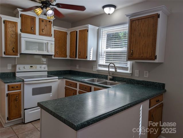 5823 Rimerton Drive, Charlotte, NC 28226