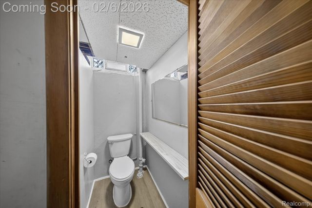 34226 Tonquish Trail, Westland, MI 48185