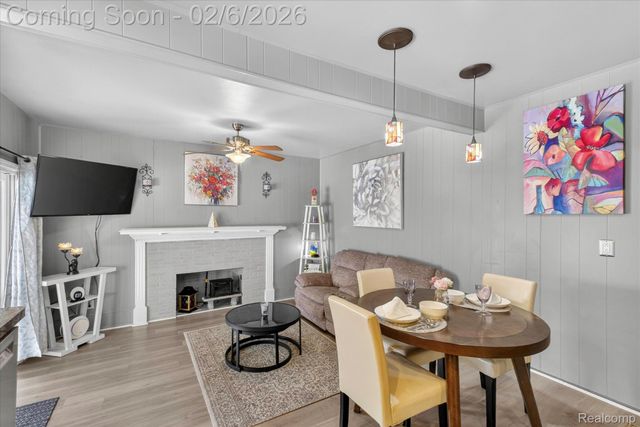 34226 Tonquish Trail, Westland, MI 48185