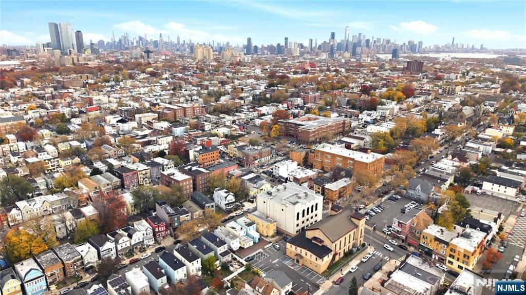 260 Ege Avenue, Jersey City, NJ 07304