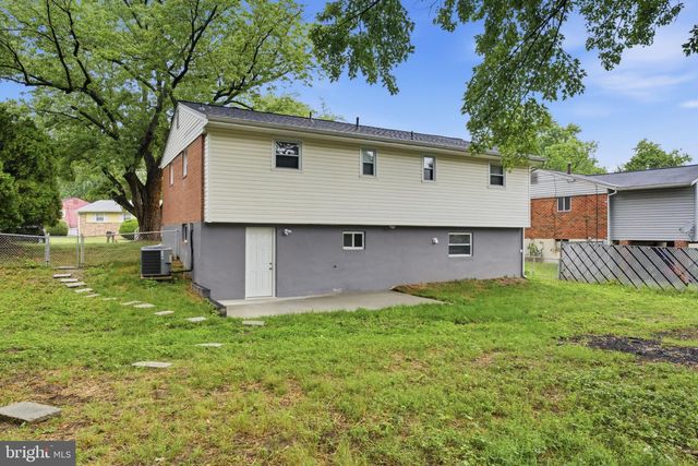 1404 WOODLARK DR, District Heights, MD 20747