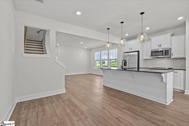 1 Redfield Place, Simpsonville, SC 29681