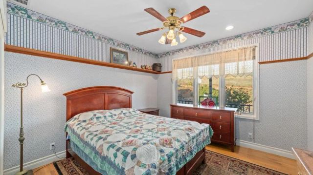 11060 San Luis Rey Dr, Valley Center, CA 92082