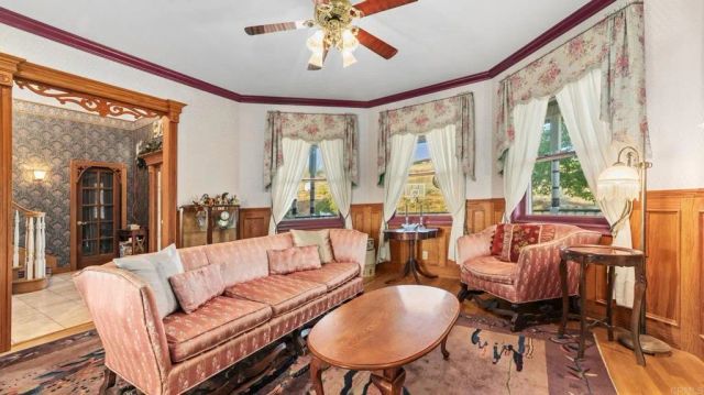 11060 San Luis Rey Dr, Valley Center, CA 92082