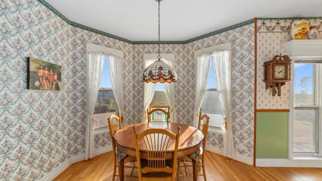 11060 San Luis Rey Dr, Valley Center, CA 92082