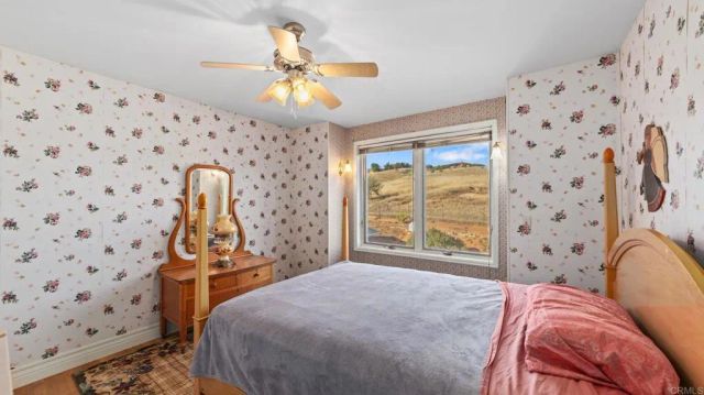 11060 San Luis Rey Dr, Valley Center, CA 92082