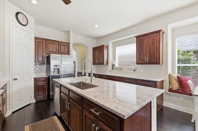 6709 Weatherstone Drive, Plano, TX 75024