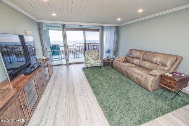 1080 Saint Joseph Street Apt 10b, Carolina Beach, NC 28428