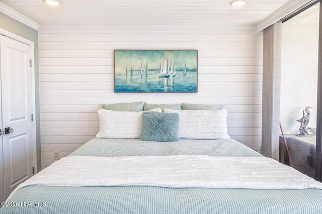 1080 Saint Joseph Street Apt 10b, Carolina Beach, NC 28428