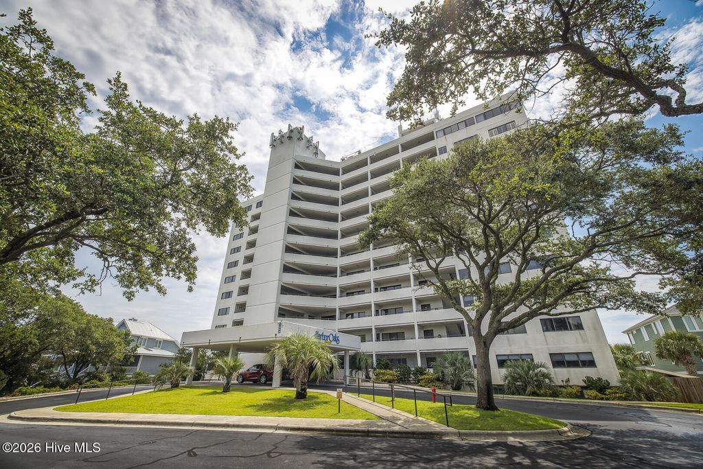 1080 Saint Joseph Street Apt 10b, Carolina Beach, NC 28428