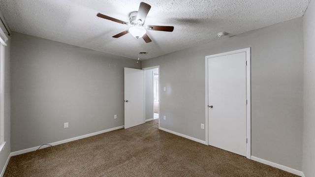 8616 Burleson Ln, Murfreesboro, TN 37129