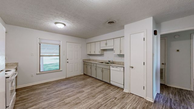 8616 Burleson Ln, Murfreesboro, TN 37129