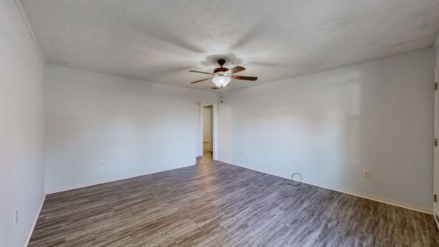 8616 Burleson Ln, Murfreesboro, TN 37129