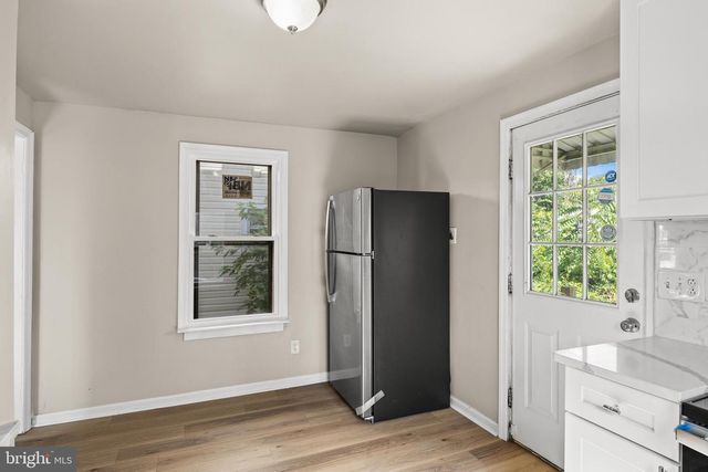 28 W MONROE ST, Paulsboro, NJ 08066