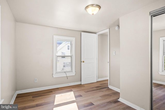 28 W MONROE ST, Paulsboro, NJ 08066