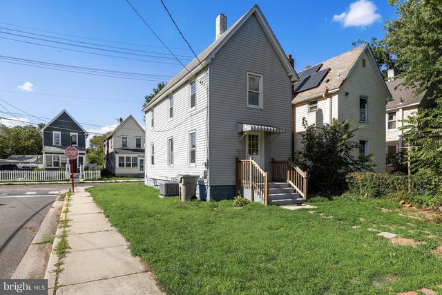 28 W MONROE ST, Paulsboro, NJ 08066