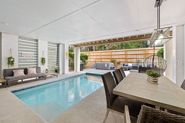 119 Sandcastle Ct, Hilton Head Island, SC 29928