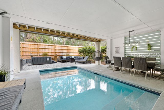 119 Sandcastle Ct, Hilton Head Island, SC 29928