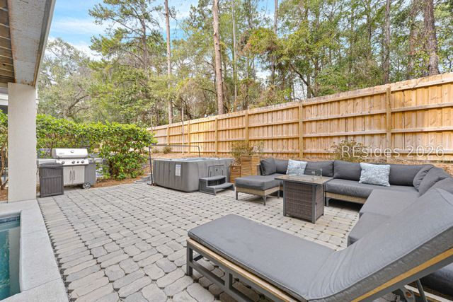 119 Sandcastle Ct, Hilton Head Island, SC 29928