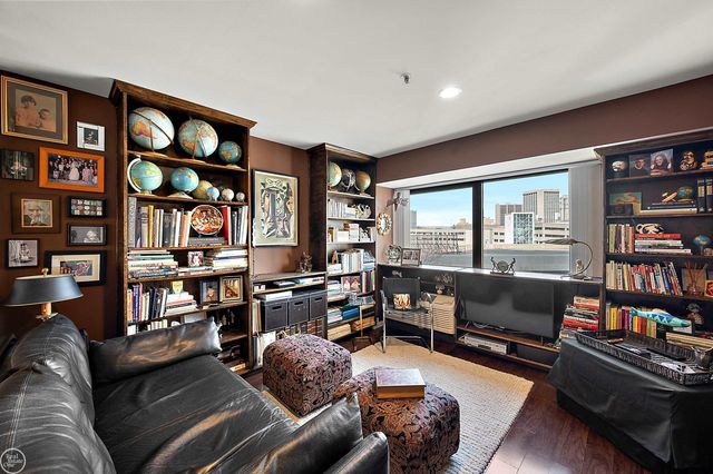 1001 W Jefferson Ave Unit 7b Avenue Bldg 300, Detroit, MI 48226