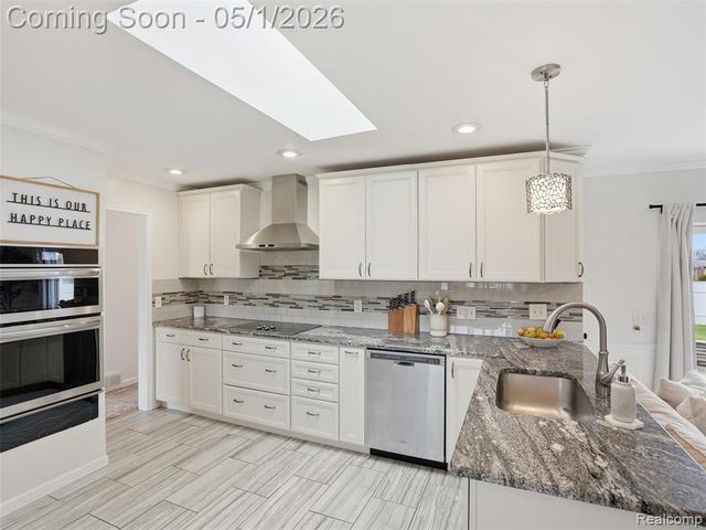38126 Summers Street, Livonia, MI 48154