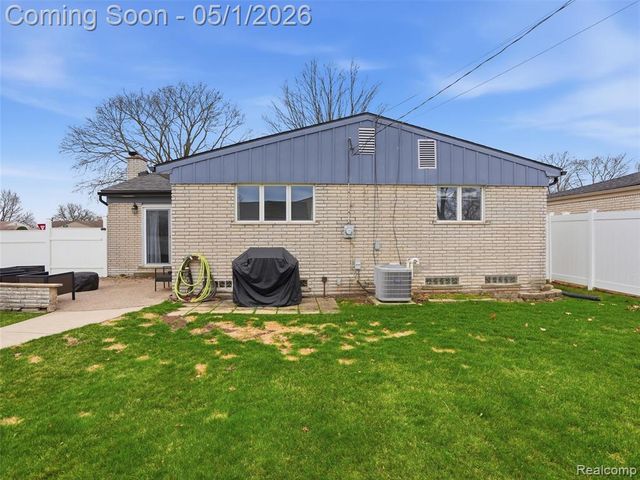 38126 Summers Street, Livonia, MI 48154