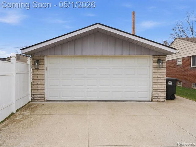 38126 Summers Street, Livonia, MI 48154