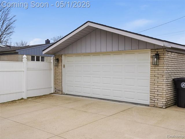 38126 Summers Street, Livonia, MI 48154