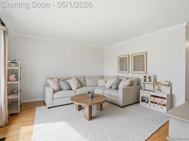 38126 Summers Street, Livonia, MI 48154