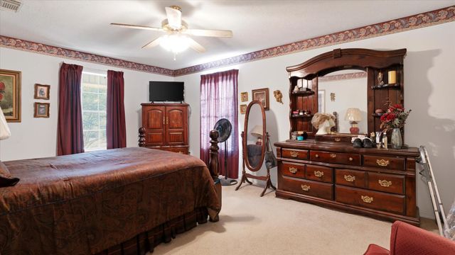 2457 Ripplewood Drive, Conroe, TX 77384