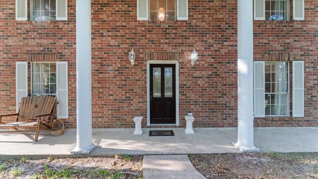 2457 Ripplewood Drive, Conroe, TX 77384