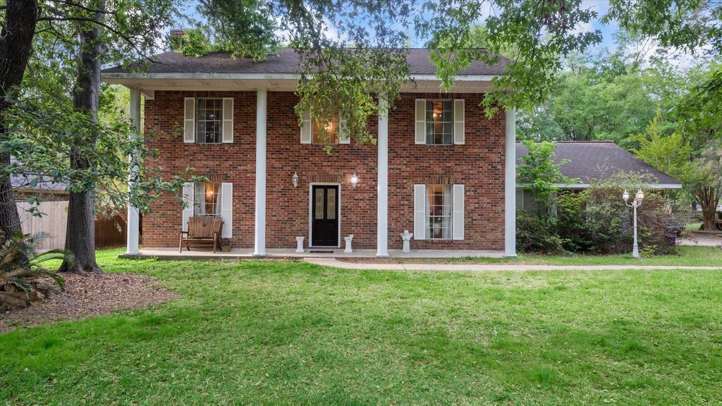 2457 Ripplewood Drive, Conroe, TX 77384