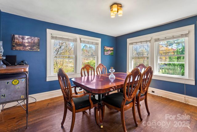 914 Catheys Creek Church Road, Brevard, NC 28712