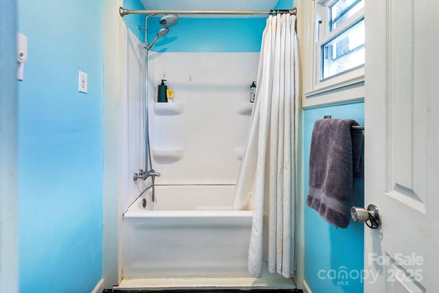 914 Catheys Creek Church Road, Brevard, NC 28712