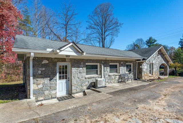 914 Catheys Creek Church Road, Brevard, NC 28712