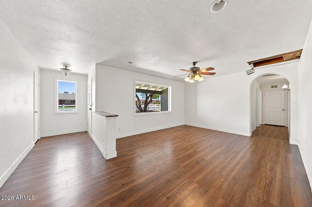 1335 E 8TH Street, Mesa, AZ 85203