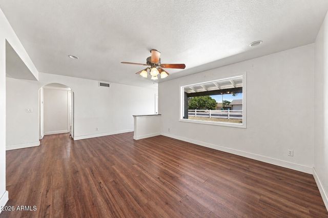 1335 E 8TH Street, Mesa, AZ 85203