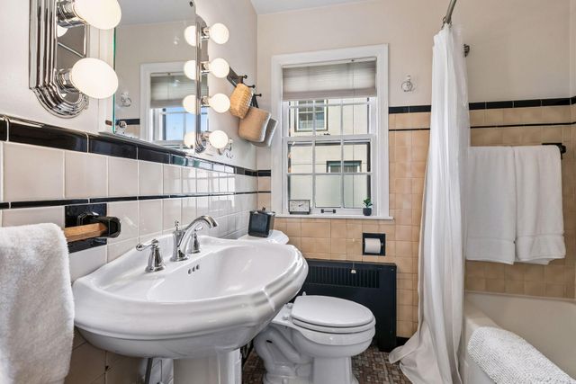 2947 Quentin Avenue, Saint Louis Park, MN 55416