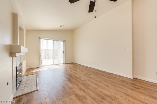 8295 Broward Lane, Las Vegas, NV 89147