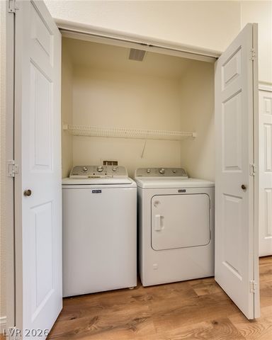 8295 Broward Lane, Las Vegas, NV 89147