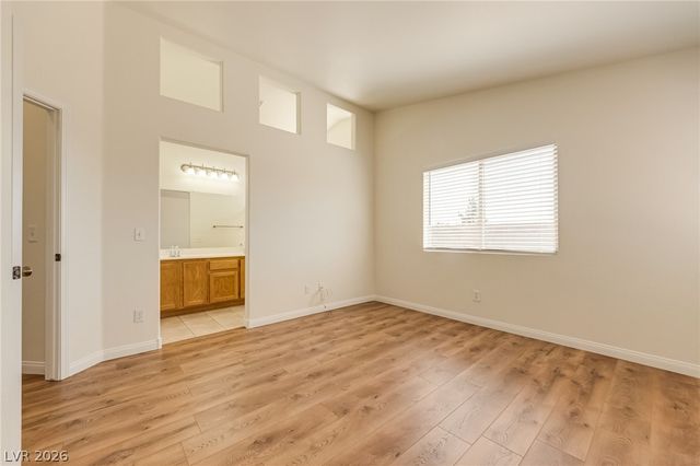 8295 Broward Lane, Las Vegas, NV 89147