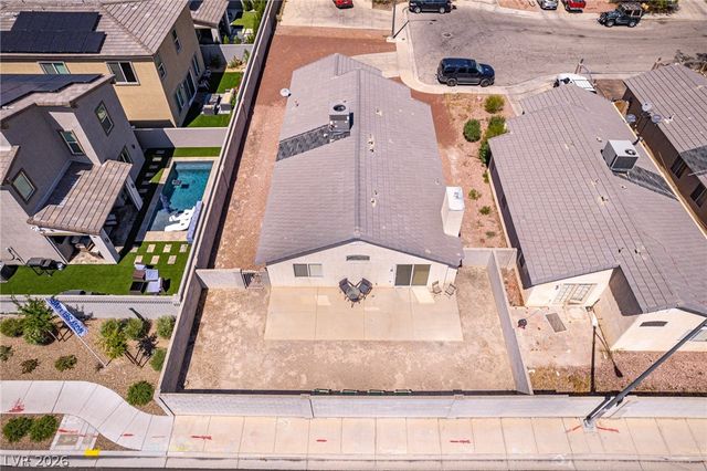 8295 Broward Lane, Las Vegas, NV 89147