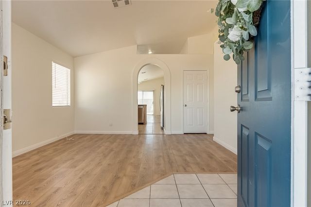 8295 Broward Lane, Las Vegas, NV 89147