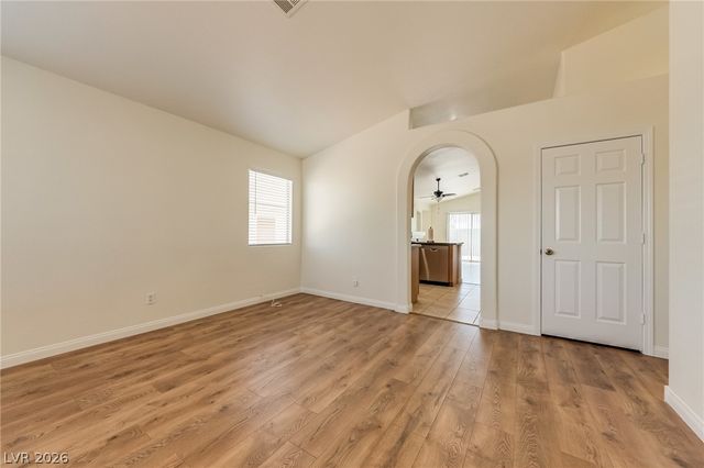 8295 Broward Lane, Las Vegas, NV 89147