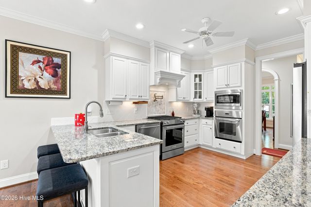 190 Wiregrass Lane, Southern Pines, NC 28387