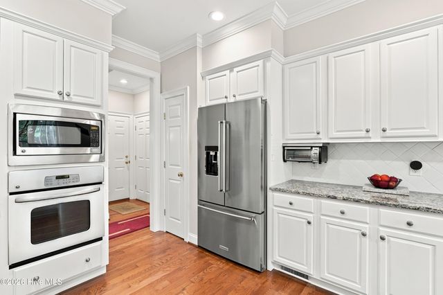 190 Wiregrass Lane, Southern Pines, NC 28387