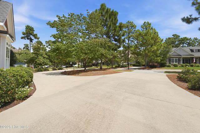 190 Wiregrass Lane, Southern Pines, NC 28387