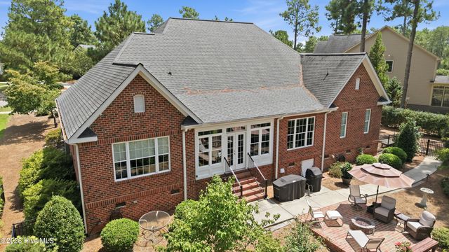 190 Wiregrass Lane, Southern Pines, NC 28387